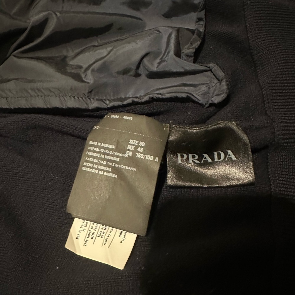 Prada Black men Hooded Windbreaker size L, gently used, pre-owned. - Picture 9 of 12